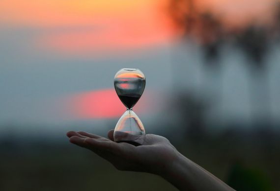 La via per la felicità: imparare a vivere nel qui ed ora.